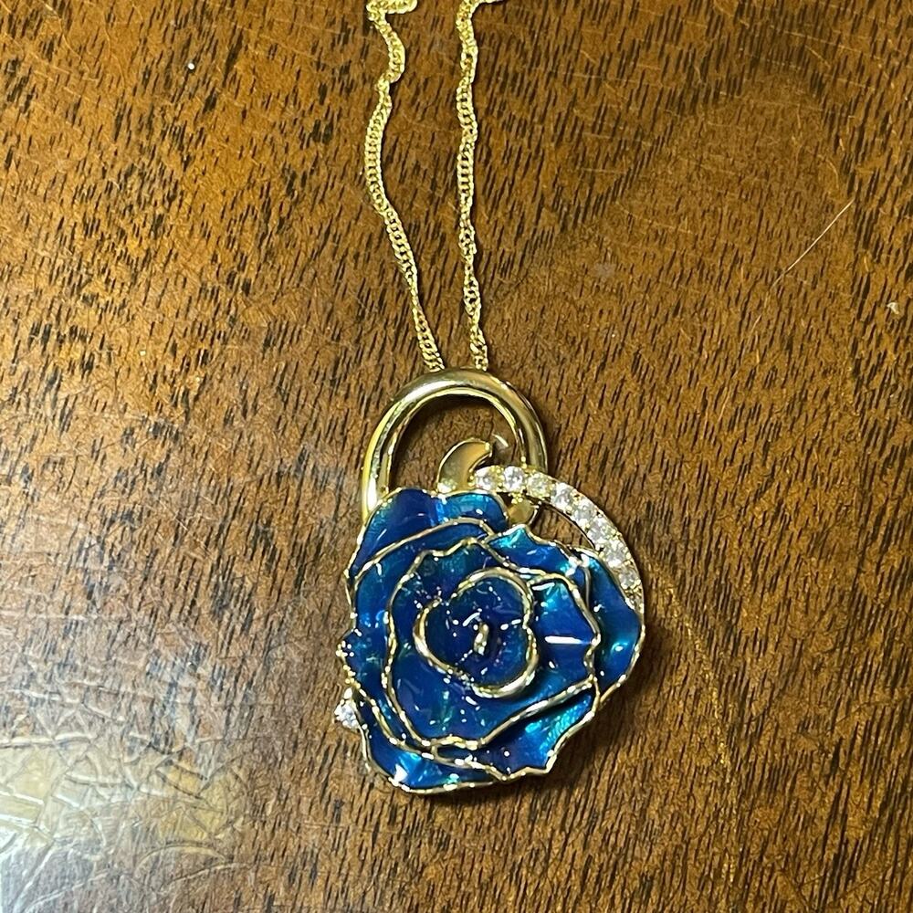 24k Dipped Blue Enamel Rose and CZ Pendant Necklace Gold Plated Very Nice!